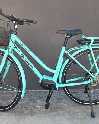Bicicletta elettrica donna Bianchi