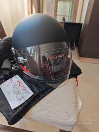 Casco omologato mai usato