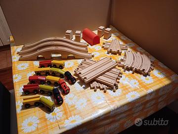 Gioco trenino legno