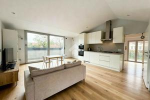 3 LOCALI A VILLASANTA