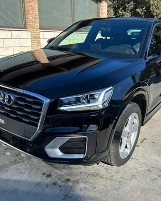 AUDI Q2 35 TDI 150 cv