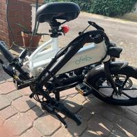 Bici elettrica pieghevole Fiido