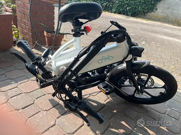 Bici elettrica pieghevole Fiido
