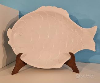 Piatto da portata in ceramica