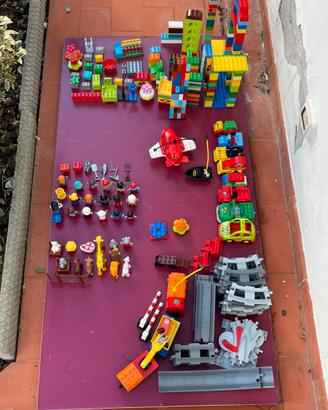 Lego duplo treno + batman + aeroporto + fattoria