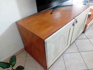 Mobiletto porta tv