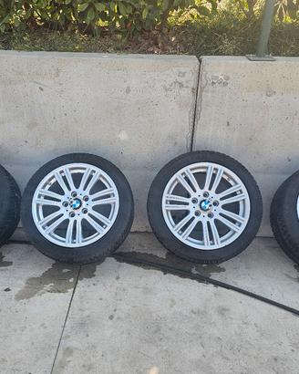 Set Cerchi Originali Bmw con Pneumatici Invernali