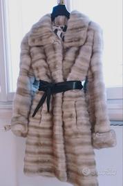 Splendida pelliccia di visone grigio