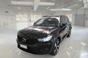 VOLVO XC40 T4 PLUG-IN HYBRID AUTO RECHARGE R-DESIG