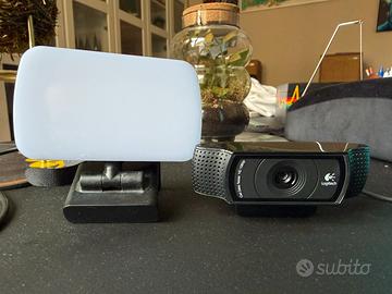 Webcam Logitech C920 1080p + luce LED