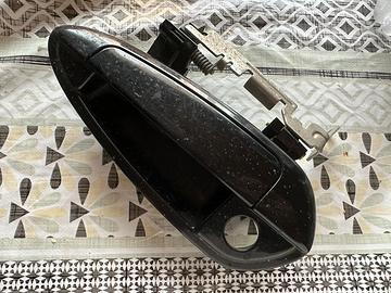 Maniglia porta grande punto