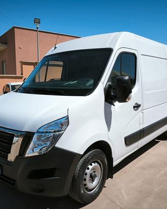 Nissan Interstar 35 2.3 dCi 135CV PM-TM Acenta Fur