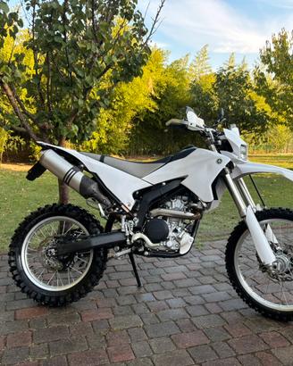 YAMAHA Wr250r tagliandata e accessoriata