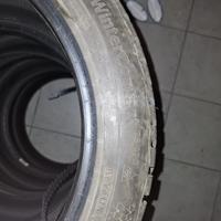 Gomme invernali R17 215/45 Continental