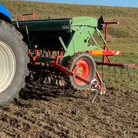 Seminatrice 3mt hassia