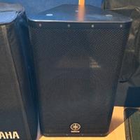Yamaha DXR 12 + custodie, casse attive 1100 watt 