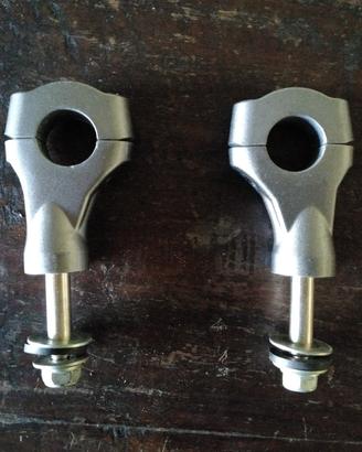 attacchi manubrio africa Twin 1000