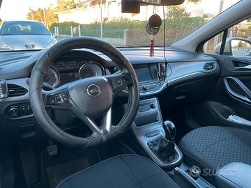 Opel astra k