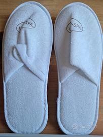 🦶 Pantofole Monouso Chiuse in Spugna di Cotone 👣