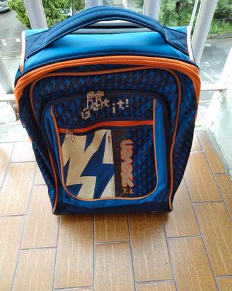 zaino perfetto per scuola primaria/ media  trolley