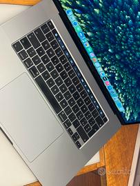MacBook Pro 16” 16Gb/1Tb