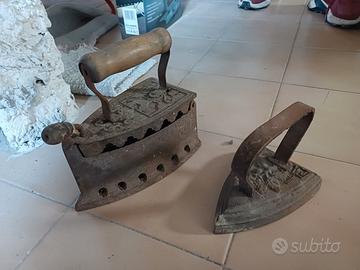 Antico ferro da stiro