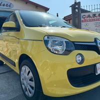 Renault Twingo Piccola, Gialla e Pronta a Tutto