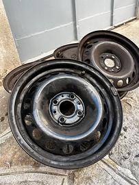 Cerchi lamiera R14 Fiat 500 e Panda