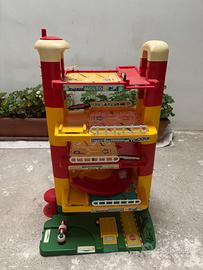 Parcheggio macchinine bambini