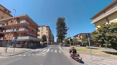 TRILOCALE CON TERRAZZO e Posto Auto - Scandicci