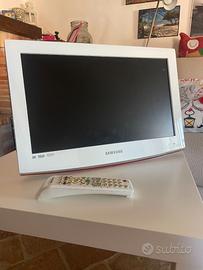 TV Samsung 19 pollici bianco con accessori
