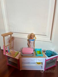 Barbie con cucina