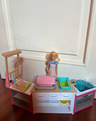 Barbie con cucina