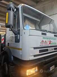 Iveco con gru' e cassone ribaltabile trilaterale
