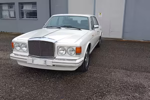 Bentley Eight