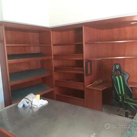 Scaffalature per Arredamento In Legno