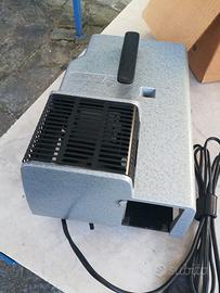 Proiettore per diapositive