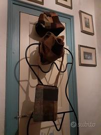 Sciarpa,cappello e borsello