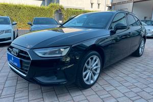 Audi A4 Avant 40 TDI quattro S tronic Business