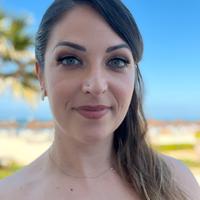 Commessa segretaria receptionist operaia