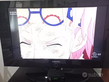 TV Samsung 32'' LCD-LE32A336J1D,con base e telecom