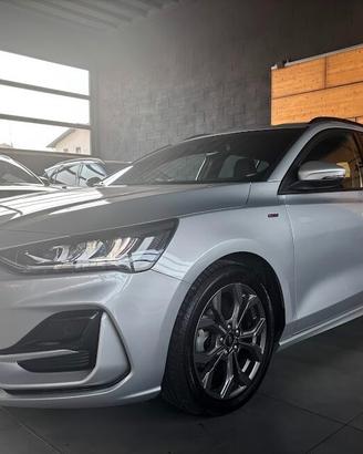 Ford Focus 1.0 EcoBoost Hybrid 125 CV ST-Line