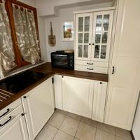 Angolo cucina con piano ad induzione Candy