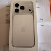 Iphone 17 pro 256 silver 1 giorno per pro max