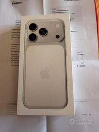 Iphone 17 pro 256 silver 1 giorno per pro max