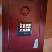 Cassaforte a muro
