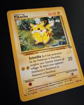 Pikachu Near Min Jungle vers. Wizard of the Coast 