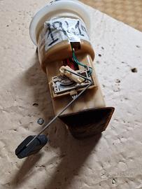 pompa benzina toyota yaris 