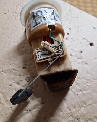 pompa benzina toyota yaris 