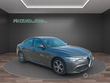 Alfa Romeo Giulia 2.2 t Super.160cv .NAVI.TELECAME